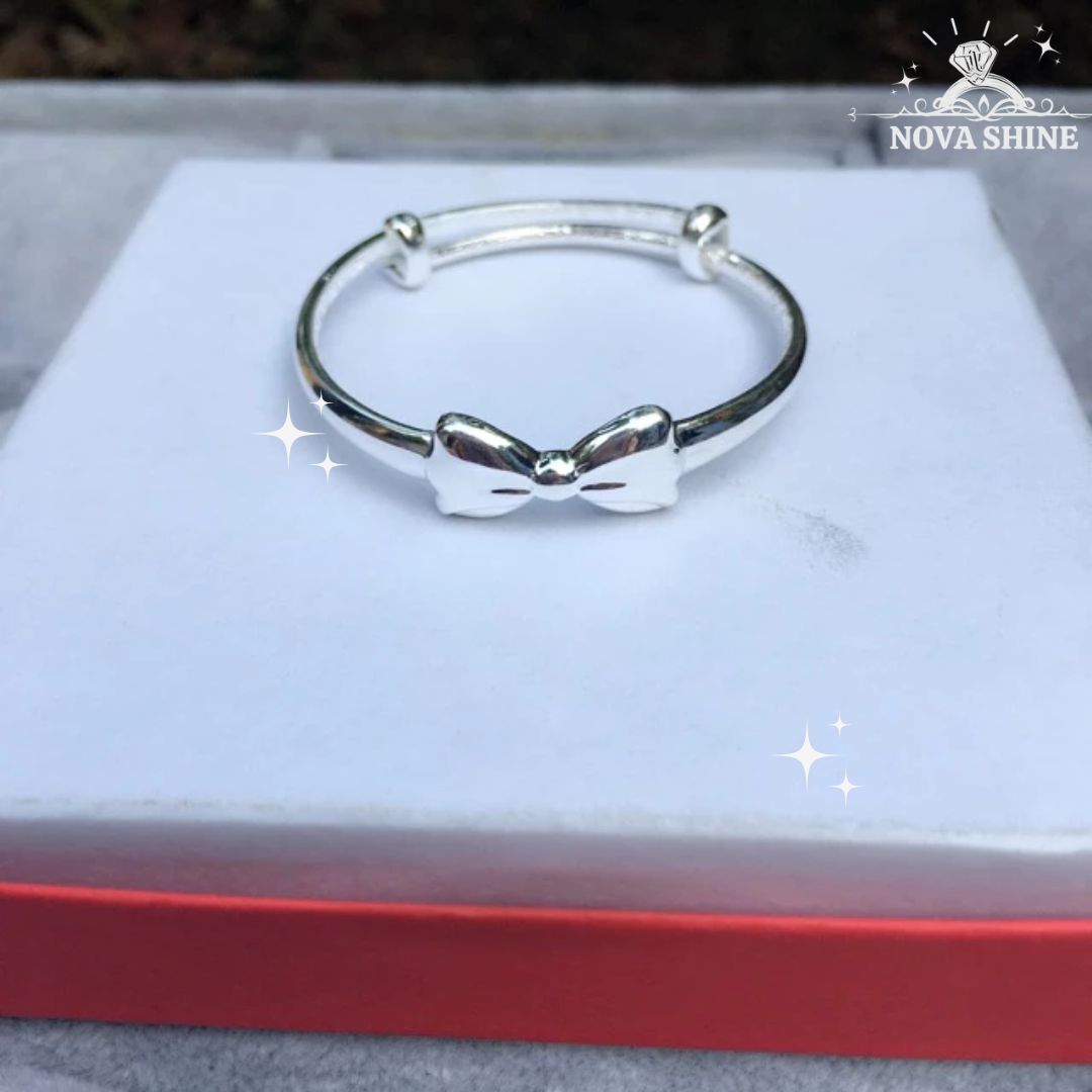 Lắc tay bạc cho bé gái