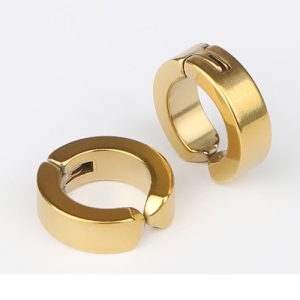 Khuyên tai vàng tây cho nam – Điểm nhấn cá tính trong phong cách phái mạnh 2 khuyen tai vang tay cho nam